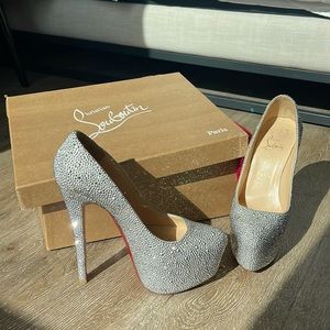Christian Louboutin Daffodile Platform Pumps